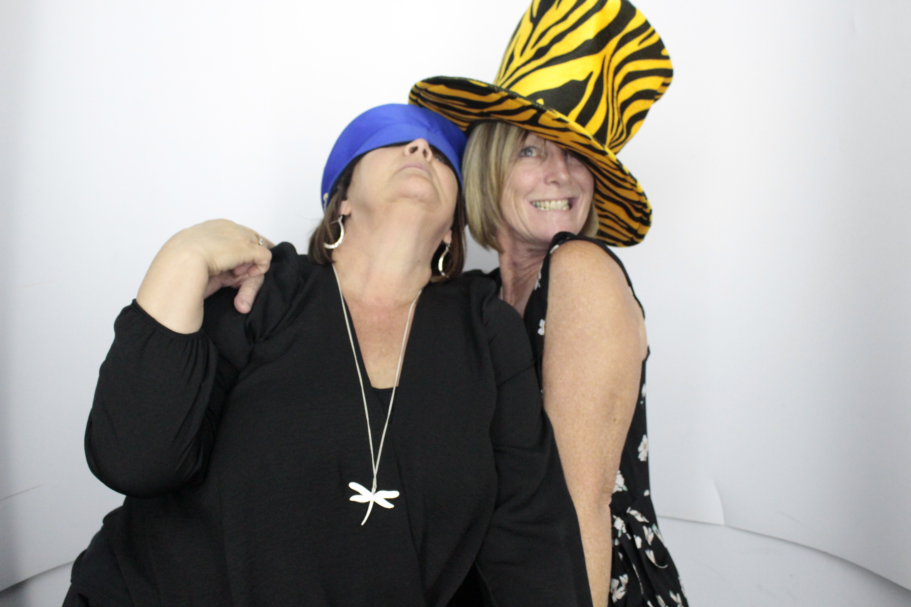 Mandy's 60th  Birthday Party | View more photos from the event at gallery.myphotoboothexperience.co.uk/u/MyPhotoBoothExperienceLtd/Mandys-60th-Birthday-Party